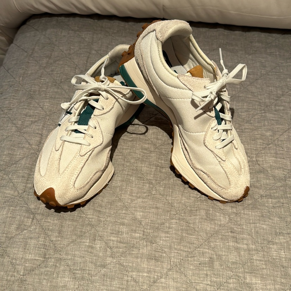 New Balance 327, size 8.5, off white with teal accents